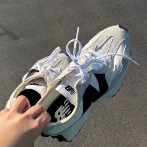 Women's New Balance 327 Cream & Black Retro Runner Sneakers 7